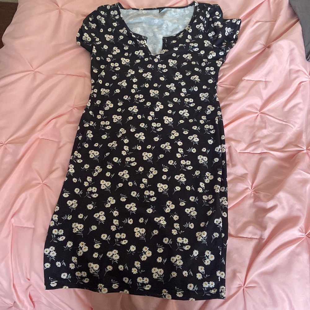 Women’s dress